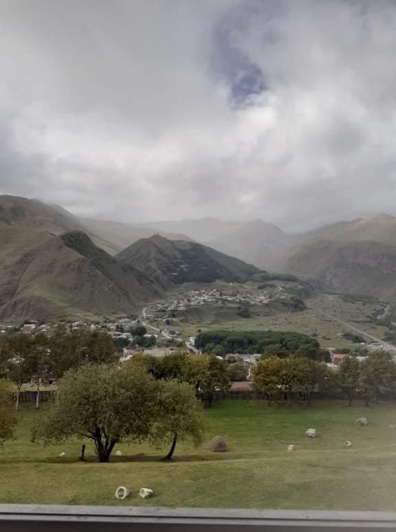 Bana Hotel Kazbegi Exterior photo