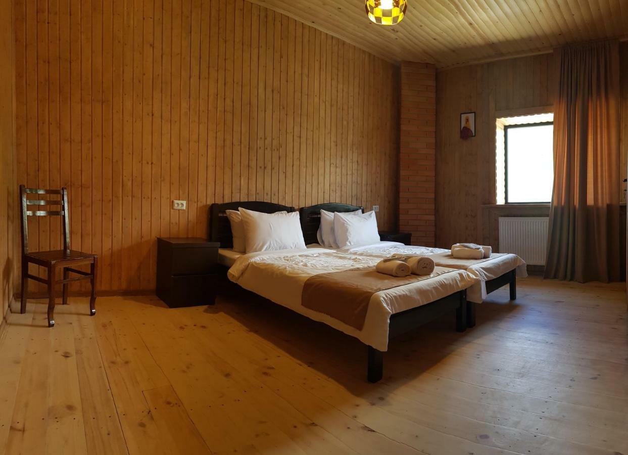 Bana Hotel Kazbegi Exterior photo