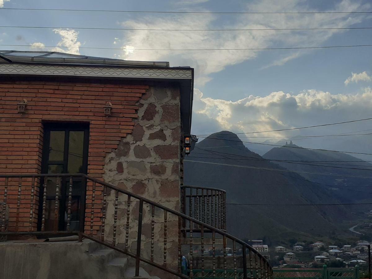 Bana Hotel Kazbegi Exterior photo